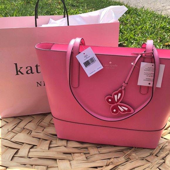 kate spade Handbags - New Pink Kate Spade butterfly large tote